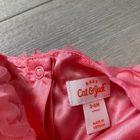 Pink ruffle Dress 3-6 months - Picture 3 of 4